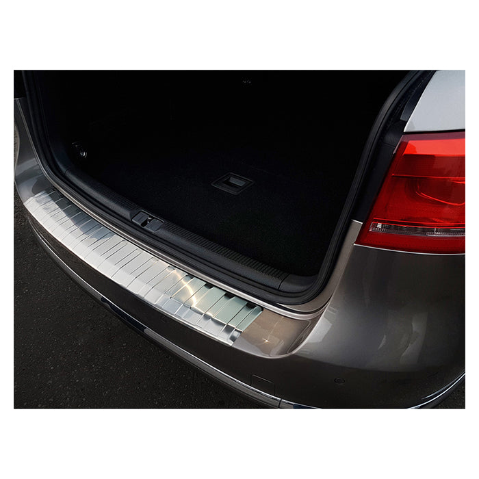 Avisa, Lastenreunasuojus - teräs — Sopii VW Passat B7 Variant 2010-2014