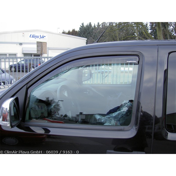 Climair, 3395d - Climair Dark Nissan Navara