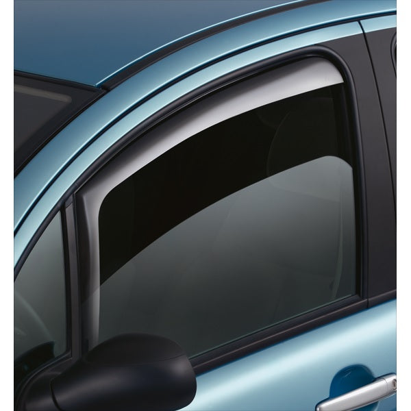 Climair, Tuulilasin suoja Mitsubishi L200 11/14- Kirkas tuulilasin suoja