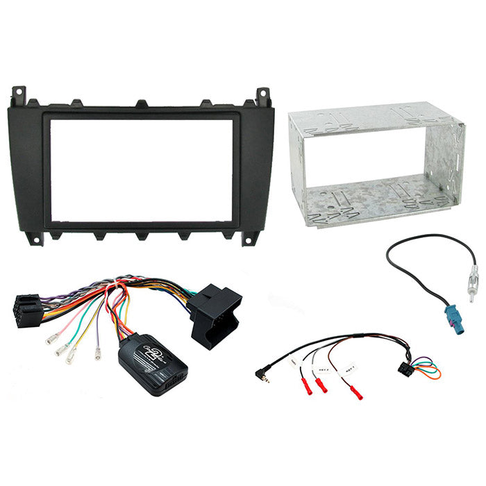Connects2, Ctkmb01 2-DIN Komplett Kit C-klass w203
